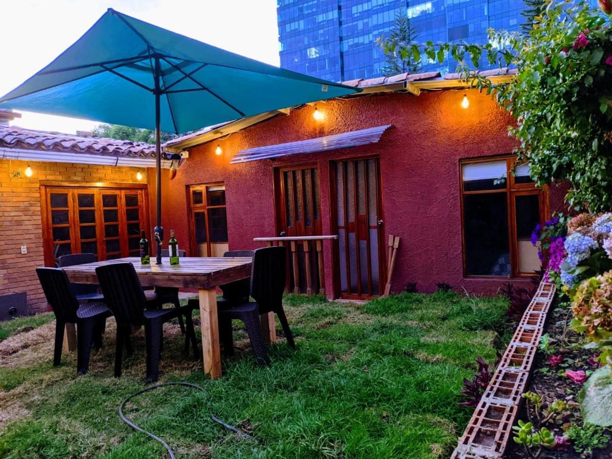 La Parada Del Tren Hostel Bogota Luaran gambar